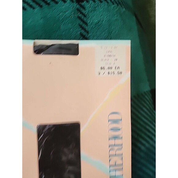 NOS Vtg Motherhood Maternity Lycra Sheer Sandalfoot Pantyhose Size A Black - 20 - Picture 2 of 7